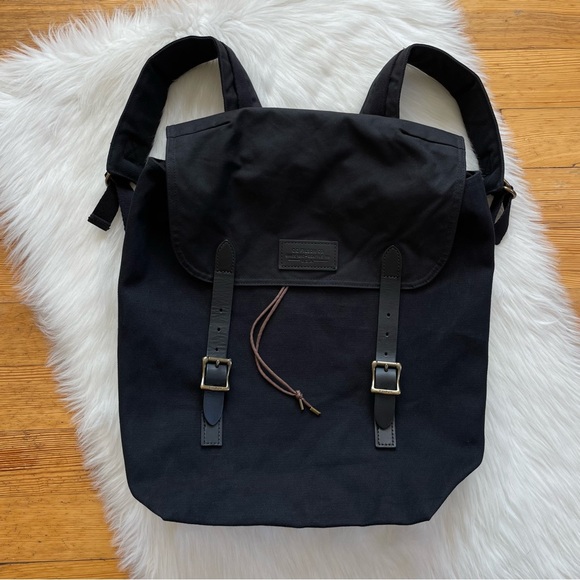 LIKE NEW Filson Ranger twill canvas and leather backpack - Picture 8 of 16